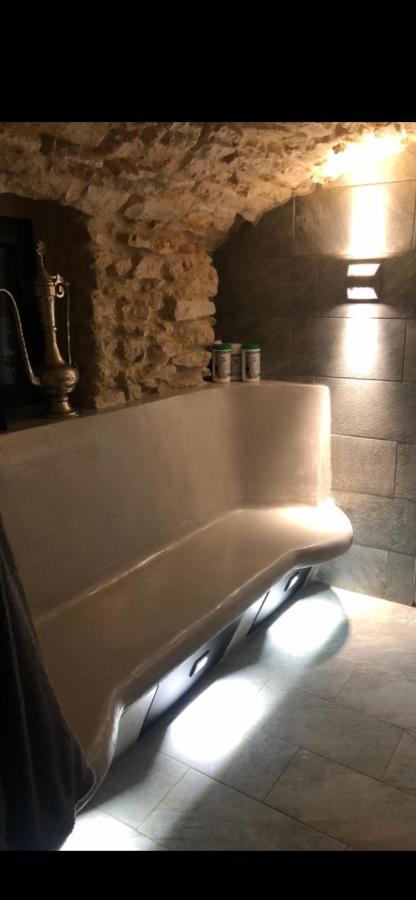 Jaccuzi & Spa Des Caves Stanislas Nancy Dış mekan fotoğraf